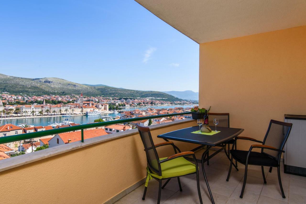 Apartment Trogir City Экстерьер фото