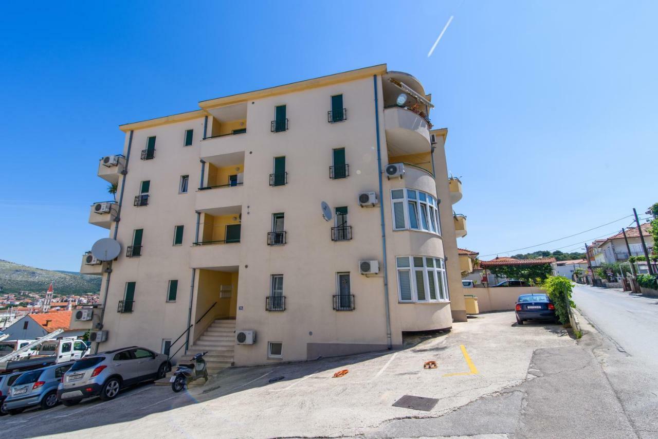 Apartment Trogir City Экстерьер фото